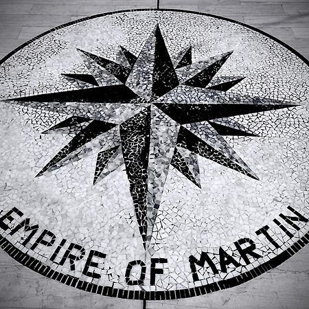 Boutique Hotel Empire Of Martin Gjirokastër 外观 照片