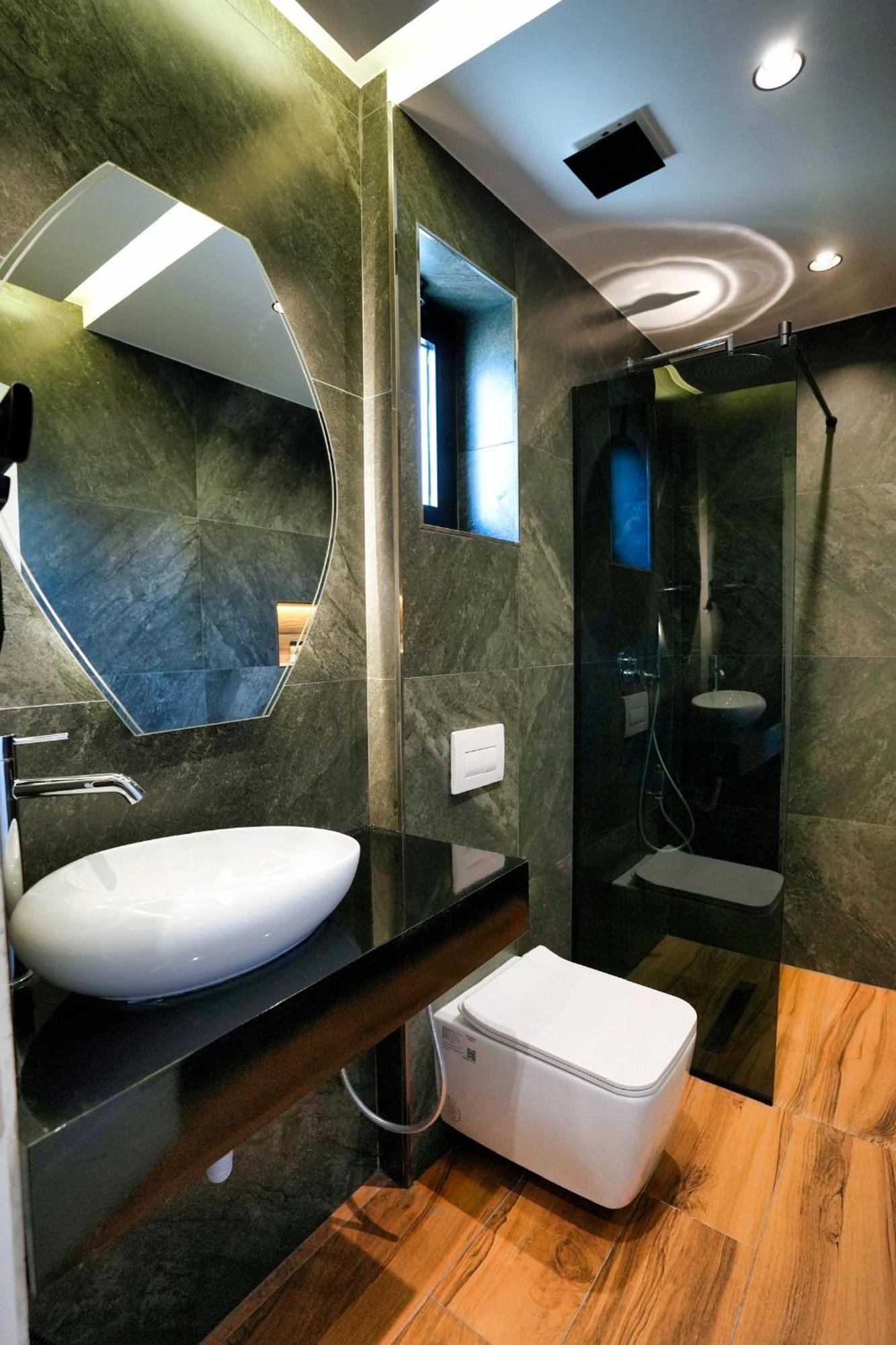 Boutique Hotel Empire Of Martin Gjirokastër 外观 照片