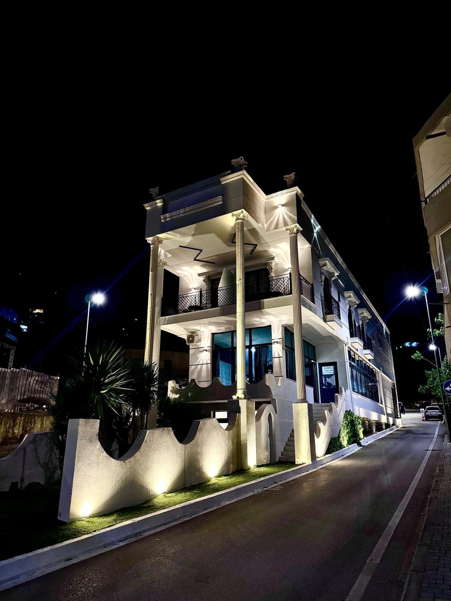 Boutique Hotel Empire Of Martin Gjirokastër 外观 照片